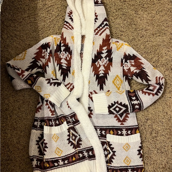 Sweaters - 🦈hooded cardigan